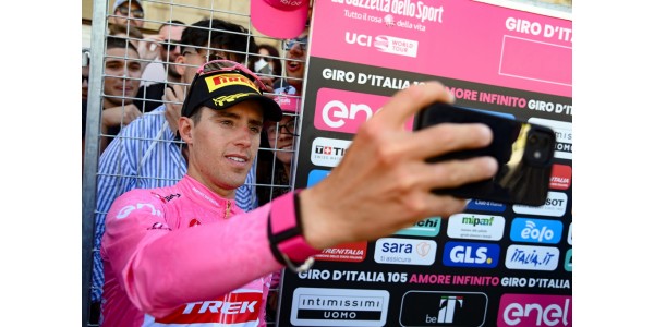 La prima vittoria di SARnaud Démare al Giro d'Italia 2022